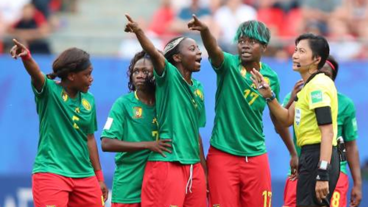 Wangedrag voetbalsters Kameroen onder de loep