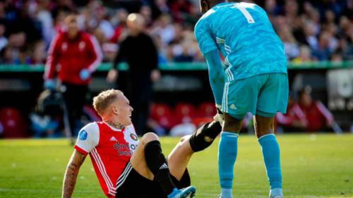 Feyenoord mist Karsdorp tegen Rangers