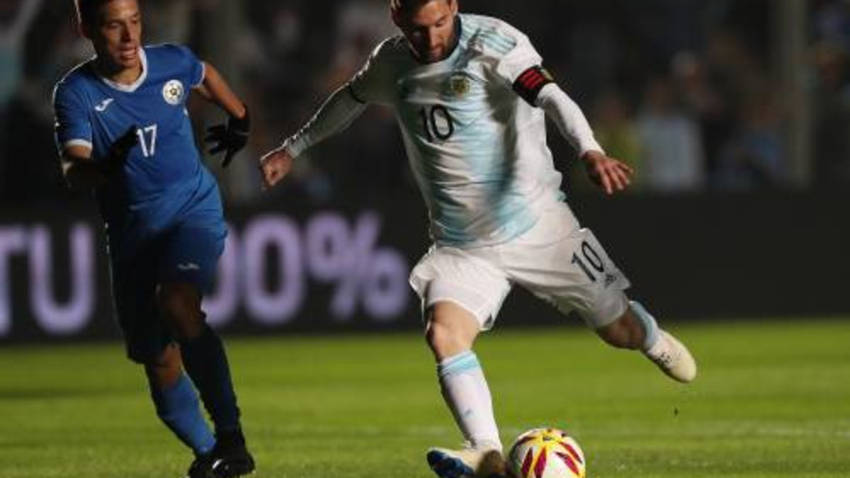 Messi trefzeker in laatste oefenduel
