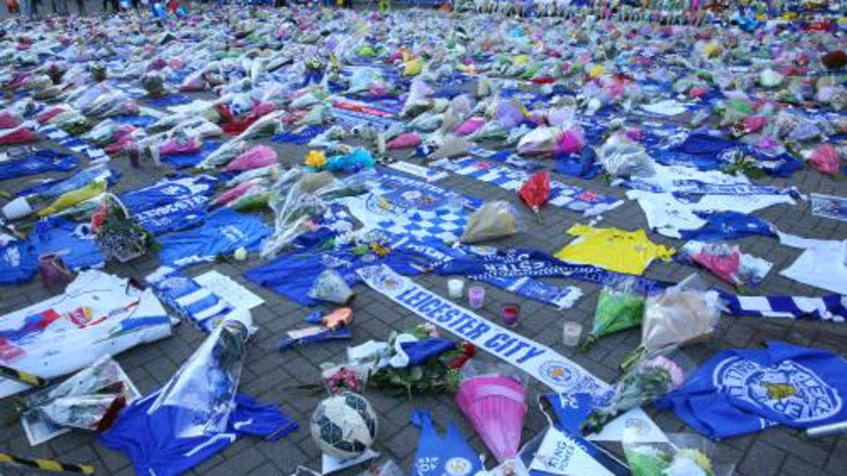 Leicester City draagt herdenkingstenue