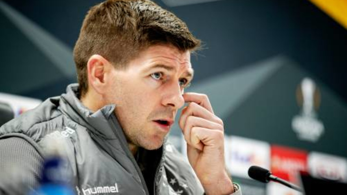 Rangers FC langer door met trainer Gerrard